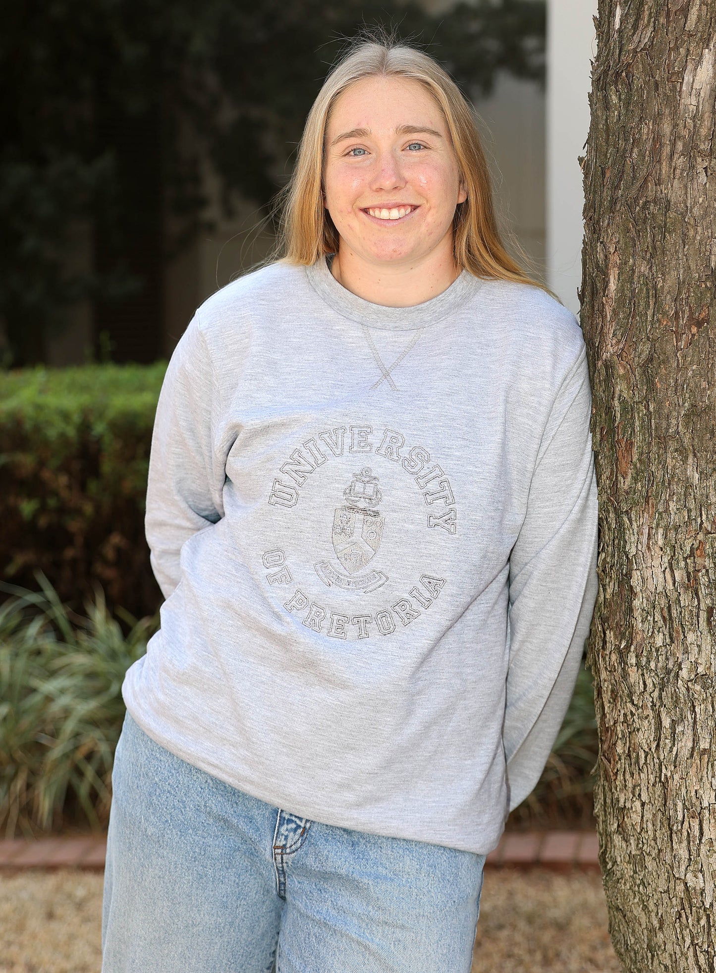 Harvard Embroidered Sweater
