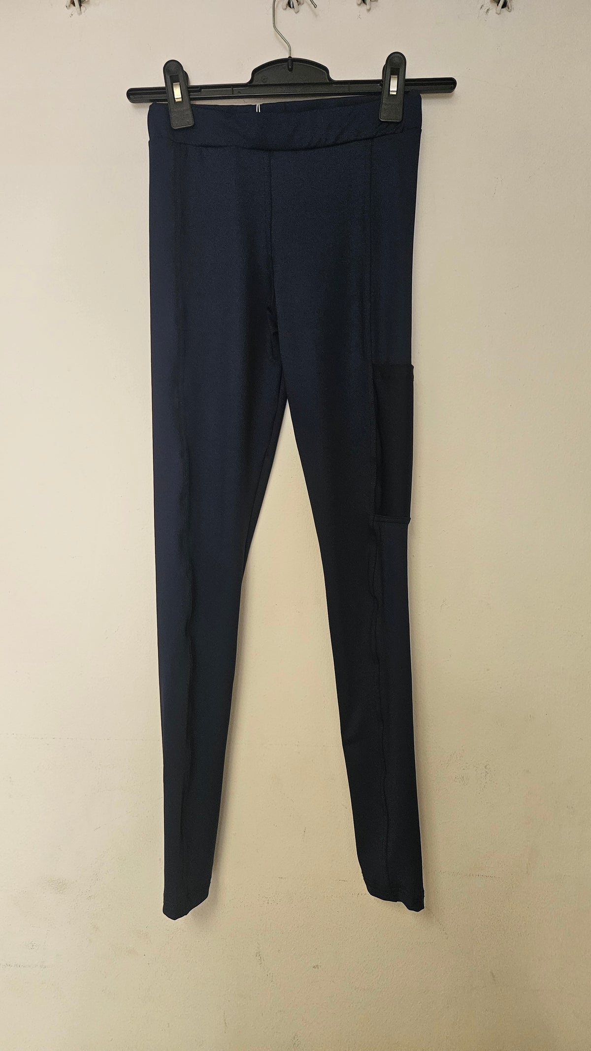 Tuks Long Leggings